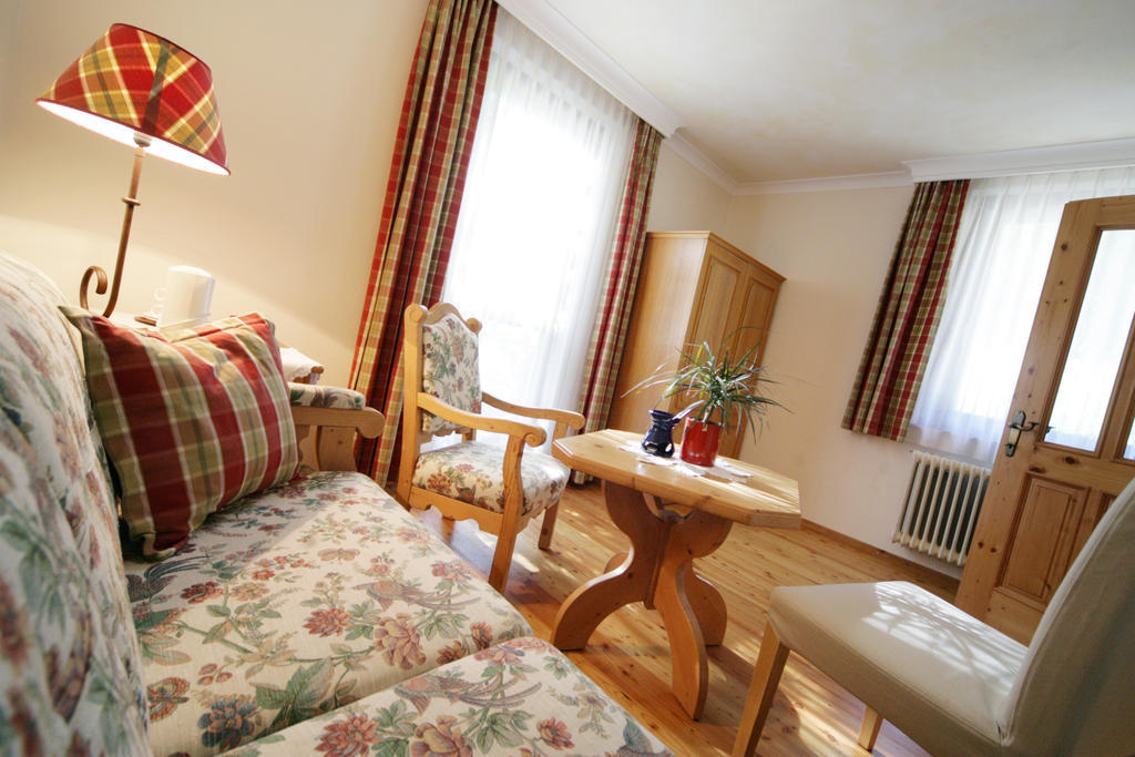 Hotel Fahrnberger Göstling an der Ybbs Habitación foto
